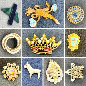 11 pc vintage costume jewelry brooches/pins craft TLC lot rhinestones/celluloid+